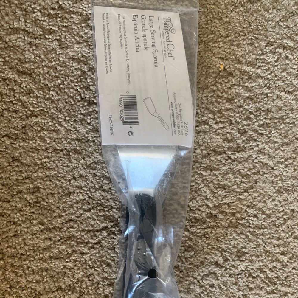 Pampered chef large serving spatula
